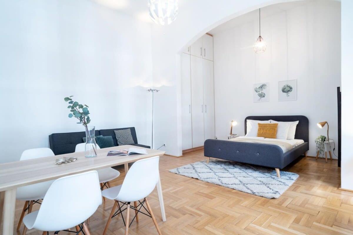 Lovely Downtown Apartment Close To The Basilica Βουδαπέστη Εξωτερικό φωτογραφία